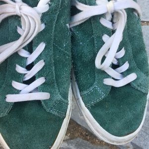 Converse Shoes - Green Converse One Stars, size 8 Converse Shoes - Green Converse One Stars, size 8
